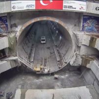 Grundig helps secure construction sites along the $1.25 billion Eurasia Tunnel.